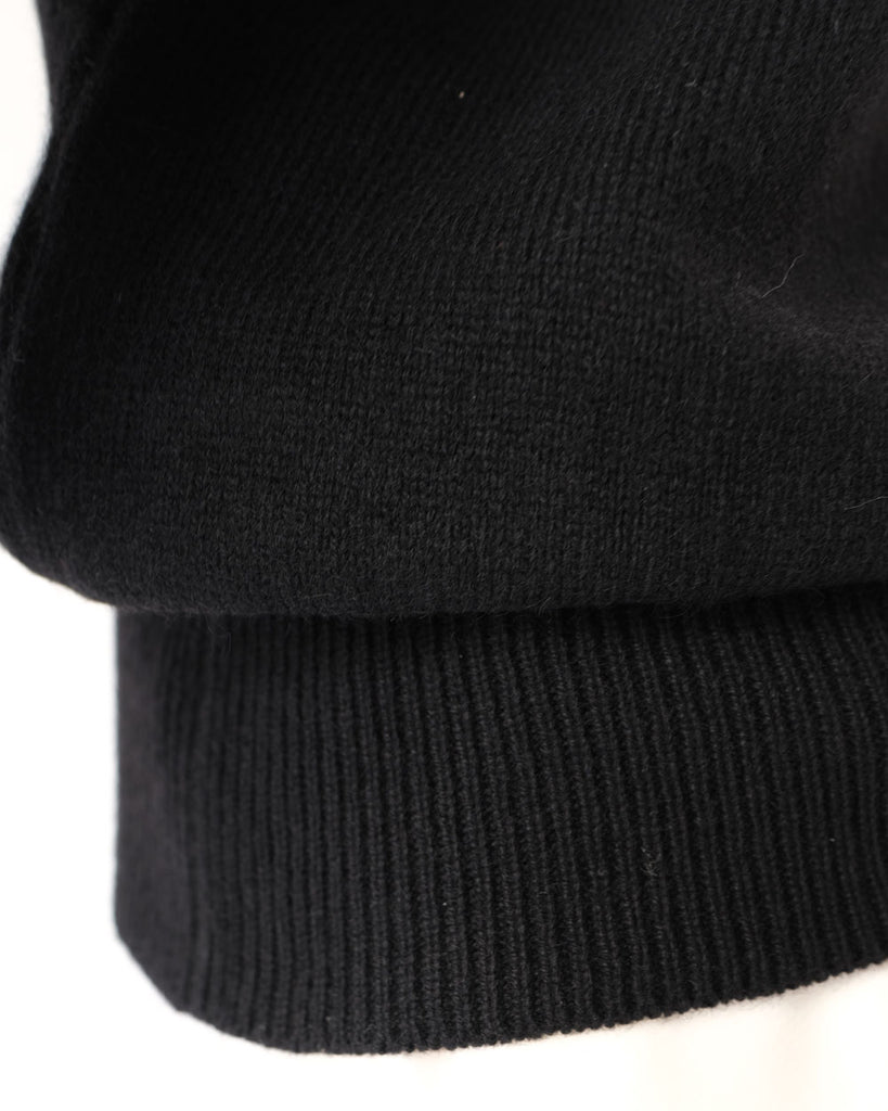 ブラック 裾リブ