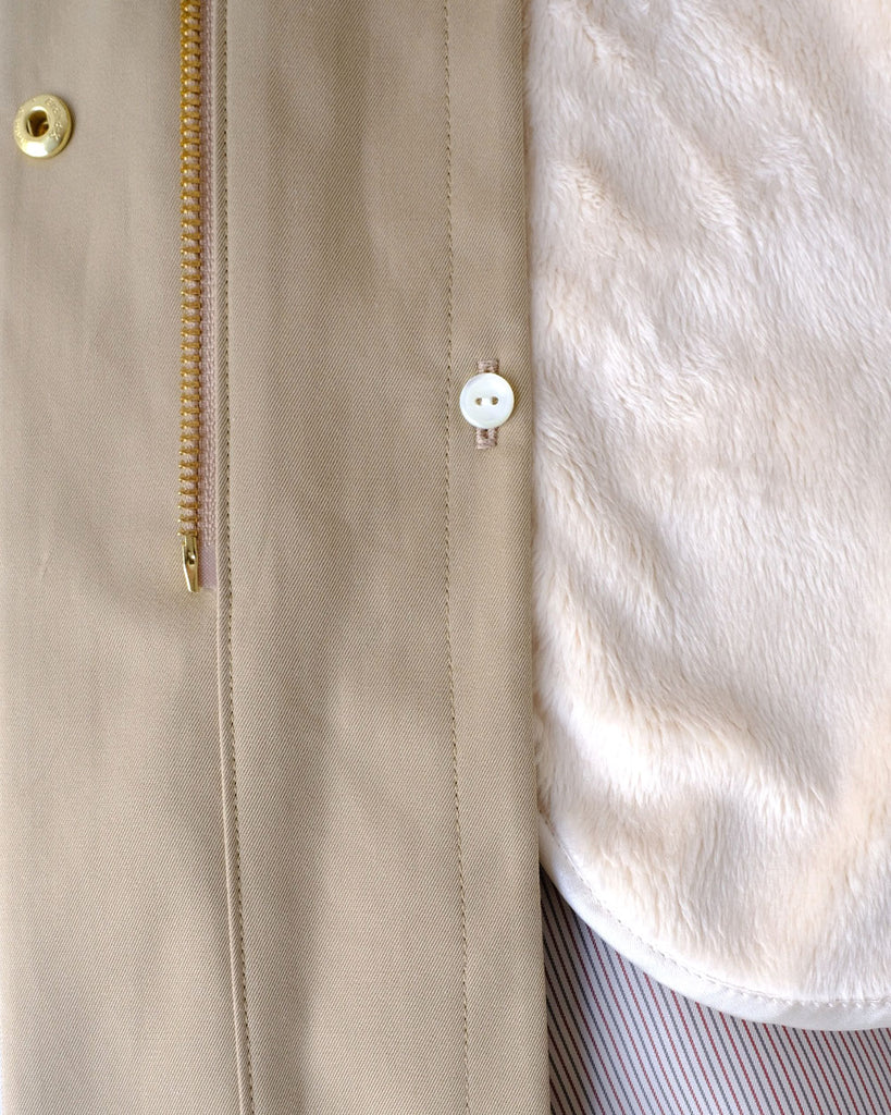 裏側/ボアライナー、ファスナーなど