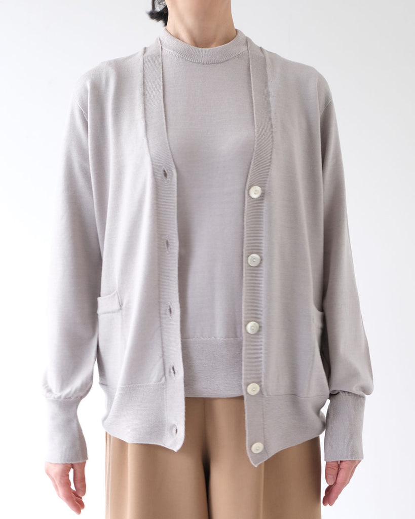 アッシュグレイ