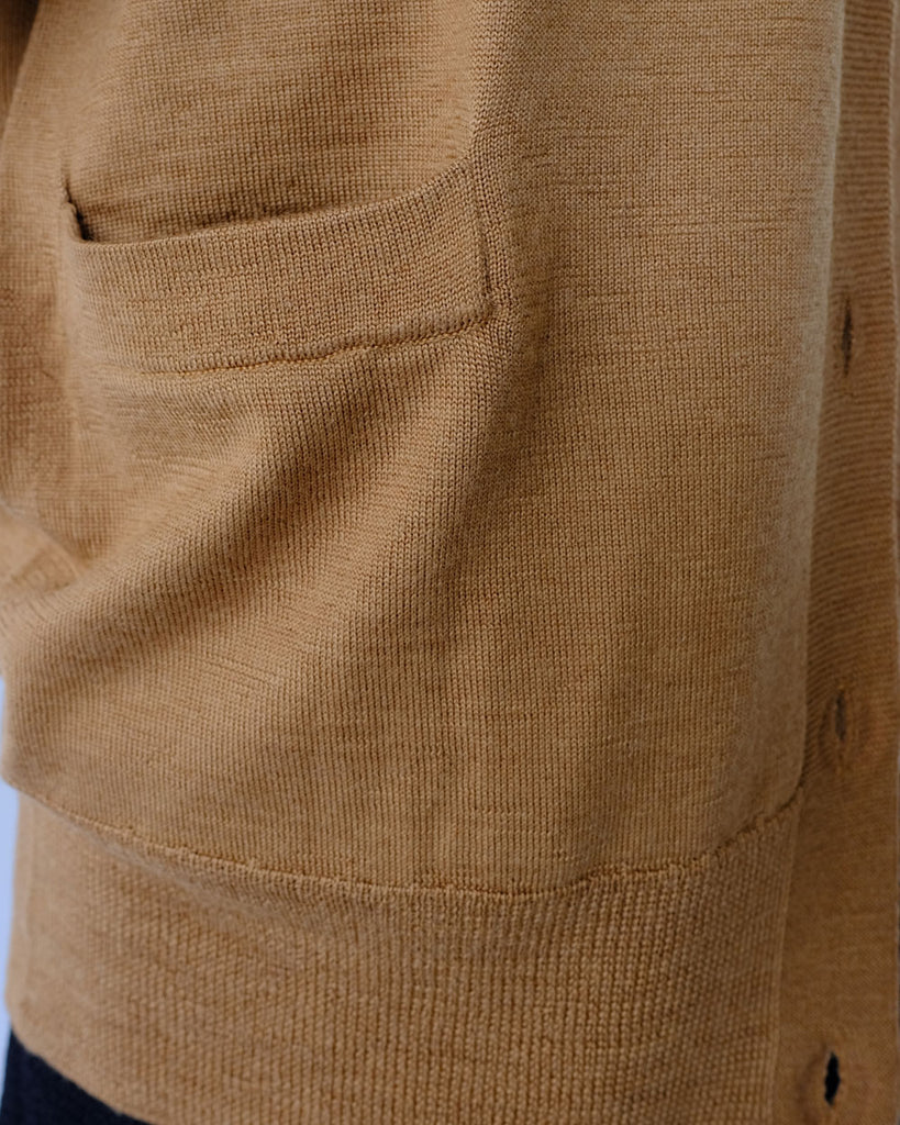 キャメル(ポケットなど)