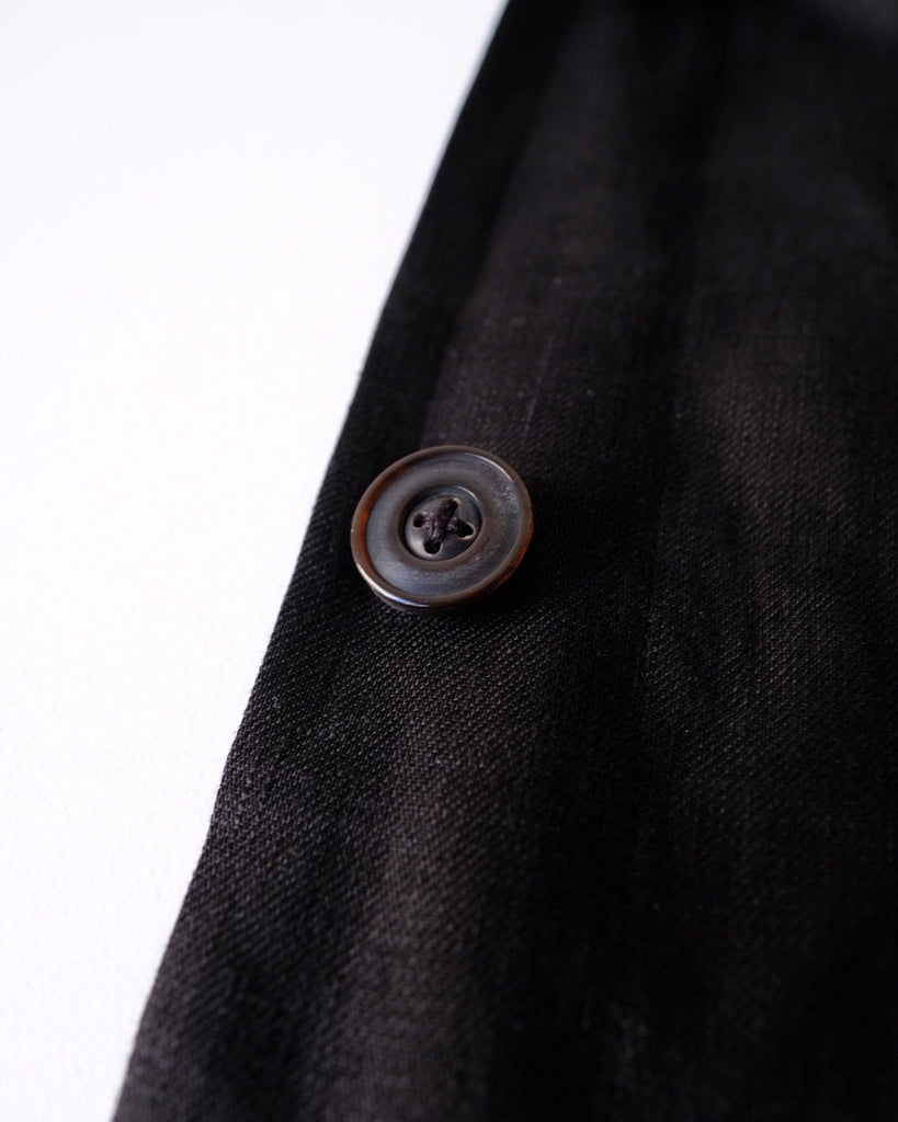 Black/水牛ボタン