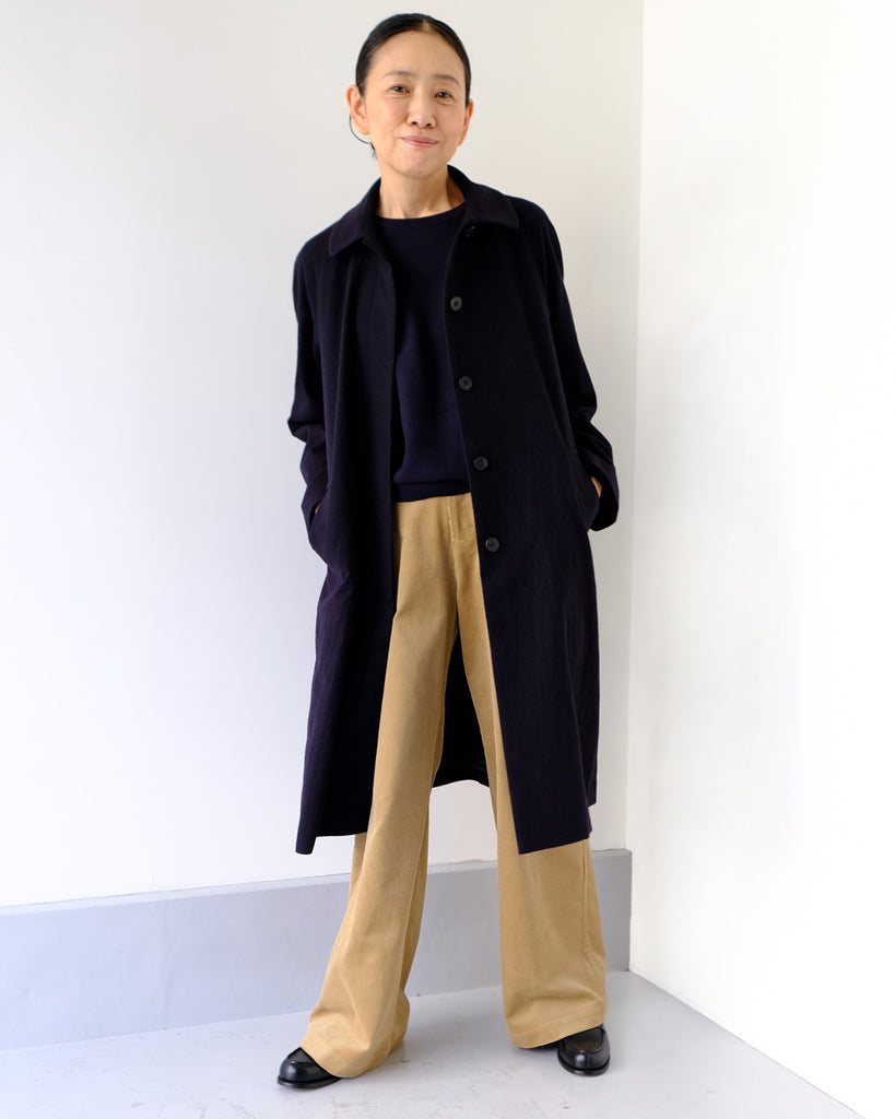 ネイビー(ウール縮絨) *ボトムス/Martheコーデュロイパンツ(ベージュ)