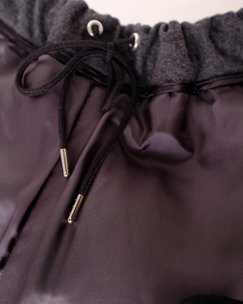 グレイ *ウエスト内側スピンドル