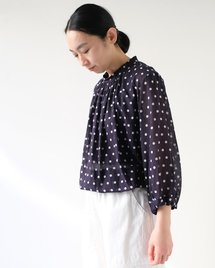 ネイビードットプリント(コットンシフォン)