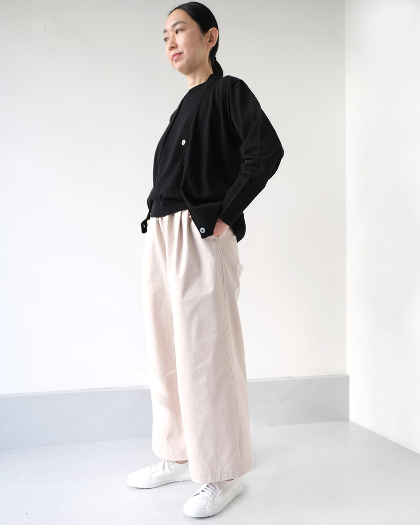 ブラック(*ボトムス/チューブワイドイージーパンツ)