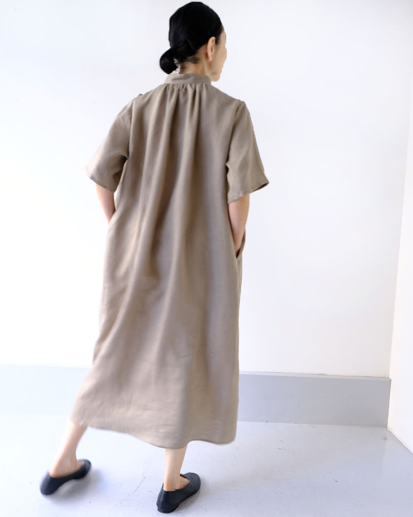 カーキ(リネンツイル)