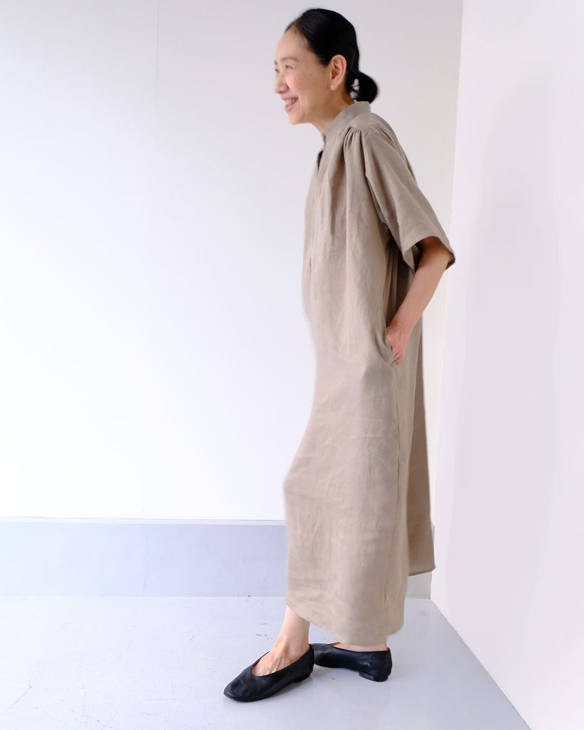 カーキ(リネンツイル)