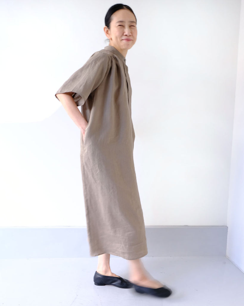 カーキ(リネンツイル)