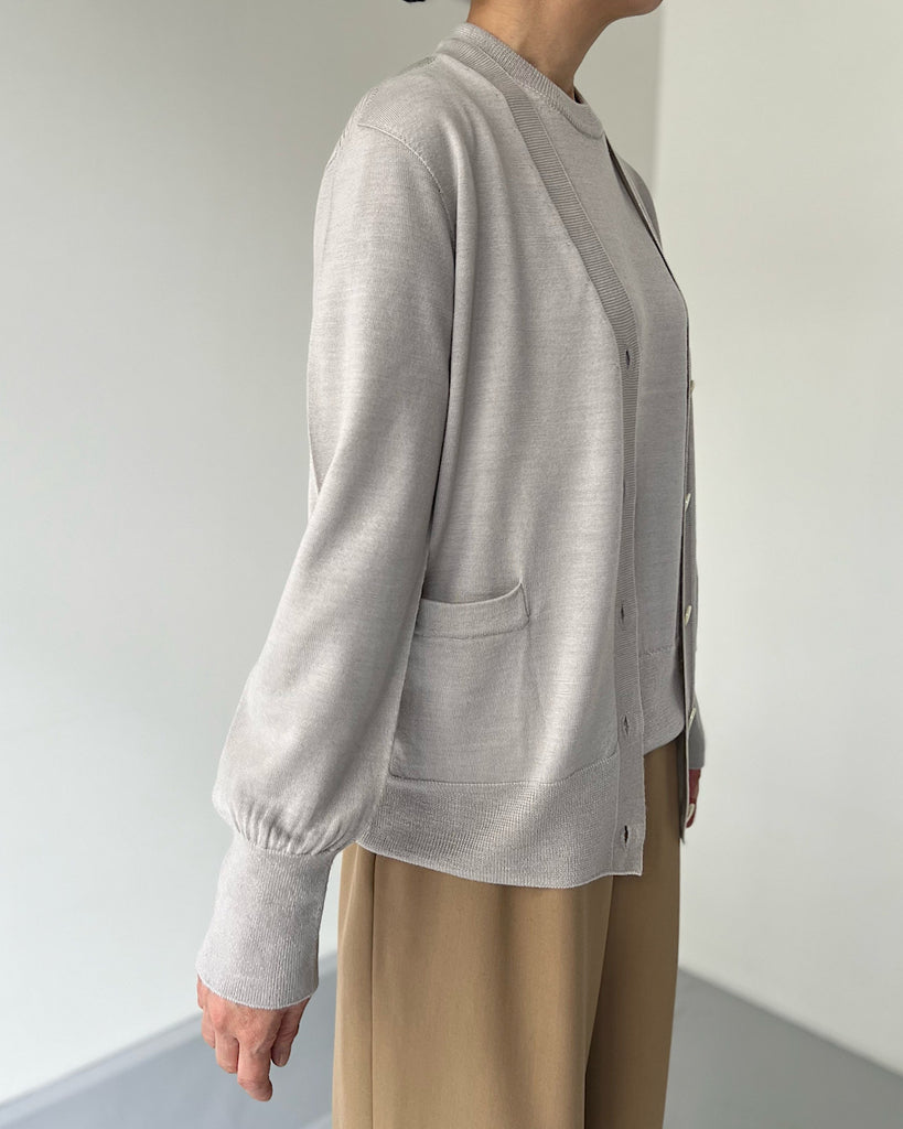 アッシュグレイ