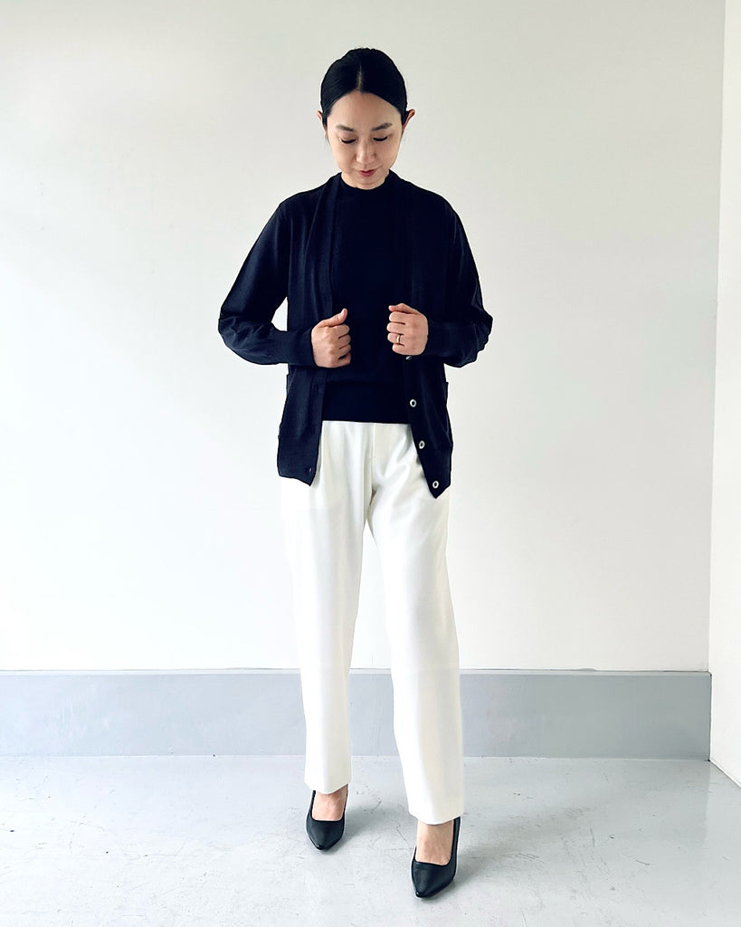 ネイビー パンツ/スリムタックパンツ(オフ)