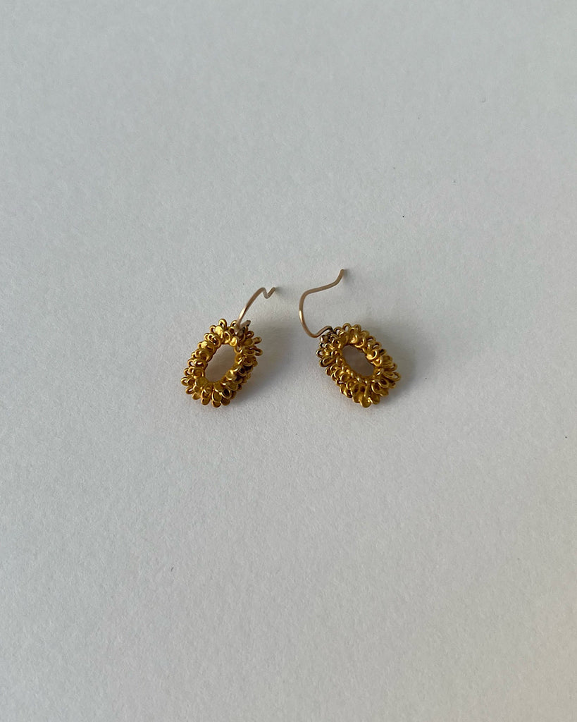 atelier ess COIL ピアス rectangle antique gold