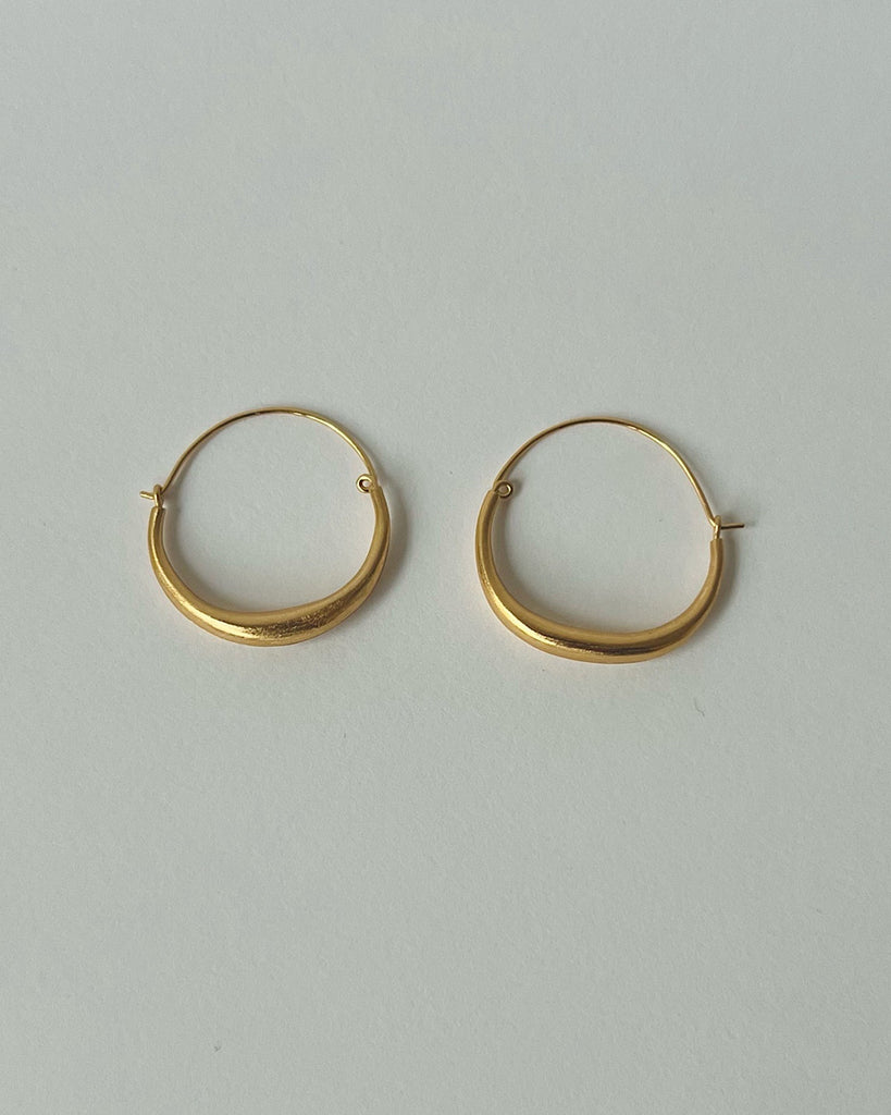 atelier ess CRESCENT フープ ゴールドカラー no.12