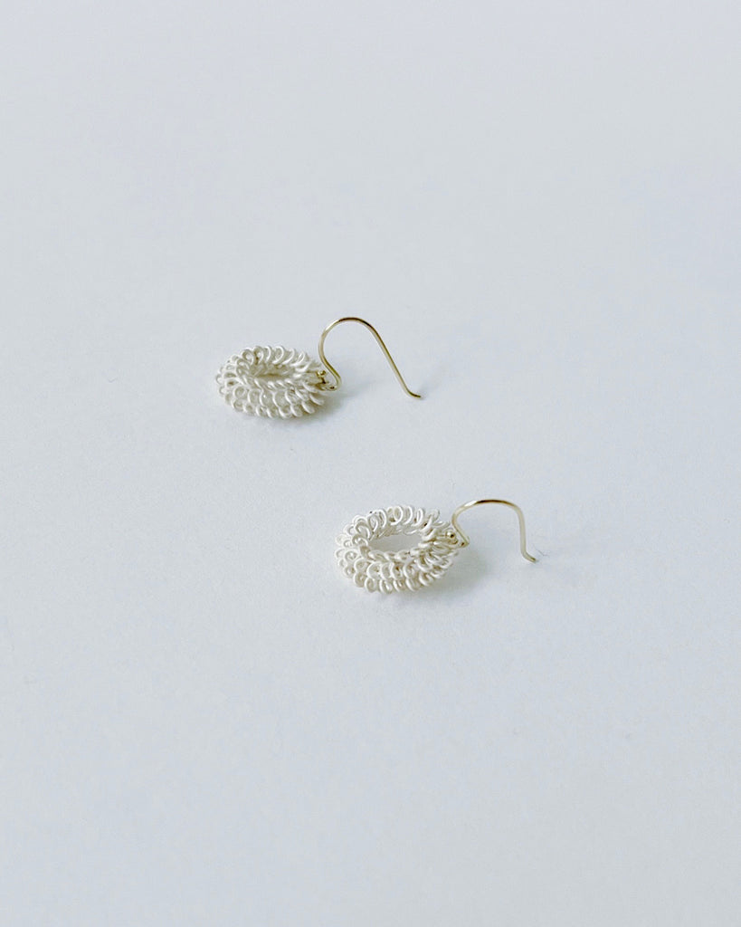 atelier ess COIL ピアス silver oval